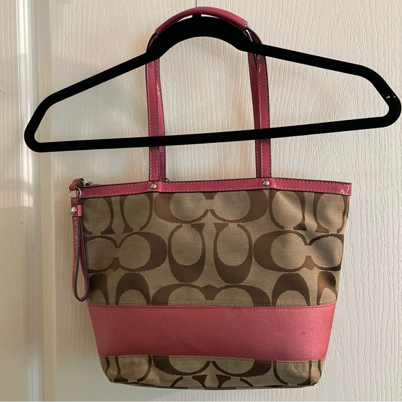 Coach vintage tan/pink with stripe shoulder bag medium size gorgeous - Picture 12 of 15